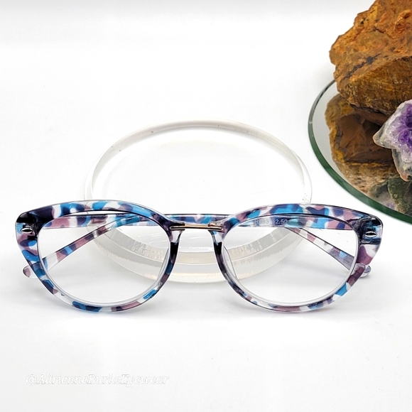 Translucent Camo Print Readers - Picture 5 of 5